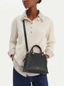 GINO ROSSI Torebka C-RC-19689 Czarny. Czarne torebki klasyczne Gino Rossi, bez wzorów, z materiału, bez dodatków. Za 249,99 zł.