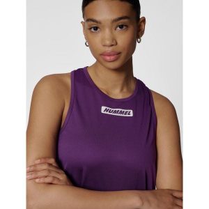 Damski tank top Hummel Te Tola. Fioletowe topy Hummel, bez wzorów, z materiału, sportowe, bez kołnierzyka, bez ramiączek. Za 113,50 zł.