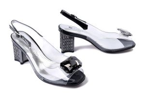 SCAVIOLA S-360 BLACK, sandały damskie. Czarne sandały Sca'viola, bez wzorów, ze skóry, bez obcasa, na obcasie, bez zapięcia. Za 321,93 zł.