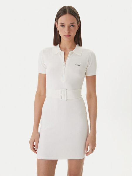 Guess Sukienka dzianinowa V6RK08 Z4642 Biały Slim Fit. Białe kombinezony Guess, xxs, z aplikacjami, z dzianiny, bez kołnierzyka, bez ramiączek. Za 524,99 zł.