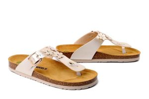 DR. BRINKMANN 700886-08 beige, klapki jsponki damskie. Brązowe klapki Dr. Brinkmann, bez wzorów, bez obcasa. Za 148,67 zł.