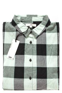 KOSZULA DAMSKA LEE BELL SKOSZULA DAMSKA LEEVE SHIRT PALE MINT L45ZKHER 112110688. Zielone koszule Lee, l, bez wzorów, bez kołnierzyka, bez ramiączek. W wyprzedaży za 59,99 zł.
