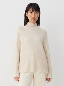 Someday Sweter "Toyah" w kolorze kremowym rozmiar: 42. Brązowe swetry oversize someday., bez wzorów, z wełny, bez ramiączek. Za 271,03 zł.