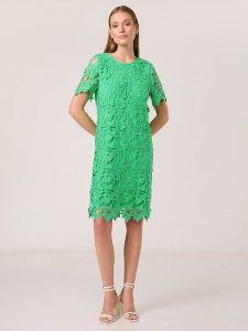 Gerry Weber Sukienka w kolorze zielonym rozmiar: 40. Zielone sukienki Gerry Weber, na co dzień, bez wzorów, z koronki, bez kołnierzyka, bez ramiączek, midi, proste. Za 184,89 zł.