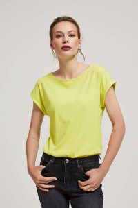 Bawełniany t-shirt limonkowy. T-shirty MOODO, xs, bez wzorów, z bawełny, bez kołnierzyka, bez ramiączek. W wyprzedaży za 13,99 zł.