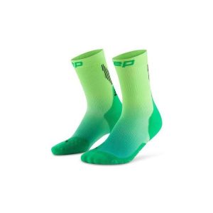 Damskie sportowe skarpety kompresyjne do połowy łydki Core Run gradient CEP. Zielone skarpetki CEP, bez wzorów, z elastanu. Za 79,00 zł.
