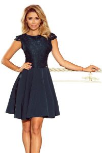Sukienka Elegancka Rozkloszowana z Koronką - Zielona. Zielone sukienki NUMOCO, l, bez wzorów, z koronki, eleganckie, bez kołnierzyka, bez ramiączek, rozkloszowane. Za 260,90 zł.