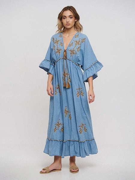 BLE Sukienka w kolorze niebieskim rozmiar: onesize. Niebieskie sukienki BLE, bez wzorów, z bawełny, bez kołnierzyka, bez ramiączek, maxi. Za 153,34 zł.