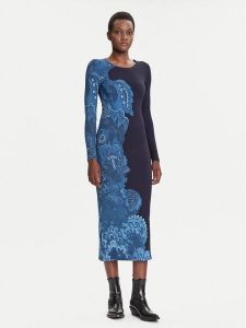 Desigual Sukienka codzienna Limbani 25WWVK31 Granatowy Slim Fit. Niebieskie kombinezony Desigual, na co dzień, s, bez wzorów, z wiskozy, bez kołnierzyka, bez ramiączek, proste. Za 489,99 zł.