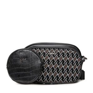 Torebka GOE. Czarne listonoszki Goe, bez wzorów, bez dodatków. Za 179,99 zł.