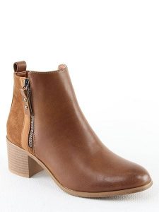 Sixth Sens Botki w kolorze brązowym rozmiar: 38. Brązowe botki Sixth Sens, bez wzorów, z materiału, bez obcasa, bez zapięcia. Za 109,00 zł.