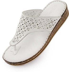 Damskie Skórzane Klapki Japonki Nell Klapki Białe. Białe klapki ENELL, bez wzorów, z materiału, bez obcasa. Za 306,99 zł.