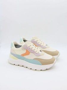 Bellucci Sneakersy w kolorze beżowym ze wzorem rozmiar: 41. Brązowe trampki Bellucci, bez wzorów, bez zapięcia. Za 100,99 zł.