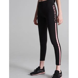 Legginsy sportowe Gym Hard - Czarny. Legginsy marki Sinsay. Za 49,99 zł.