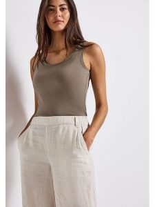 Street One Top w kolorze szarobrązowym rozmiar: 38. Brązowe topy Street One, bez wzorów, street, bez kołnierzyka, bez ramiączek. Za 48,39 zł.