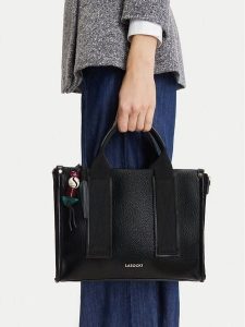 Lasocki Torebka CEO-LSK-L-019-10 Czarny. Czarne kuferki Lasocki, bez wzorów, bez dodatków. Za 229,99 zł.