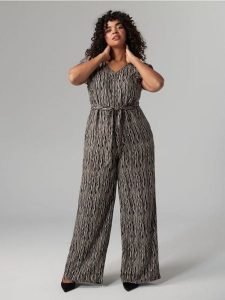 Kombinezon ze wzorem - wielobarwny. Kombinezony Sinsay, l, bez wzorów, bez kołnierzyka, bez ramiączek. Za 89,99 zł.