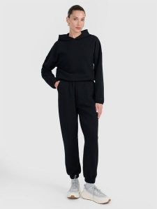 4F Spodnie dresowe z waflowej dzianiny damskie - czarne XL. Czarne spodnie dresowe 4f, xl, bez wzorów, z dresówki. Za 169,99 zł.