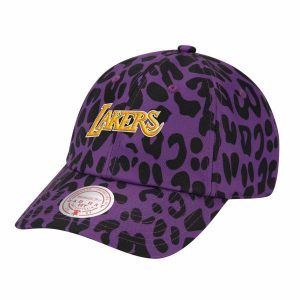 Czapka z daszkiem Mitchell & Ness NBA Los Angeles Lakers Strapback -LALPURP. Fioletowe czapki MITCHELL & NESS, bez wzorów, sportowe. Za 89,00 zł.
