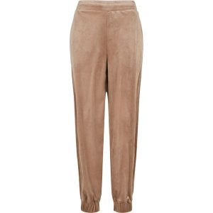 Damskie spodnie dresowe z wysokim stanem wykonane z weluru, o kroju z bufiastymi. Brązowe spodnie dresowe Urban Classics, bez wzorów, z dresówki, z podwyższonym stanem. Za 191,00 zł.
