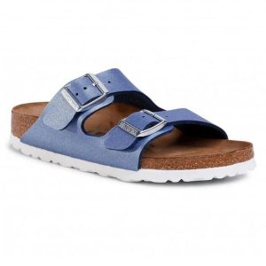 Klapki damskie Birkenstock Arizona BS regular. Niebieskie klapki Birkenstock, bez wzorów, z materiału, bez obcasa. Za 287,00 zł.