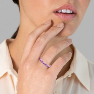 Yokoamii Pierścionek Stop metali Żółte złoto Pierścionki 1 ct Damski. Żółte pierścionki Yokoamii, z kryształem, pozłacane. Za 109,99 zł.