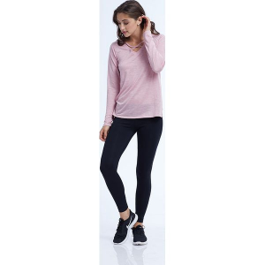 Koszulka "Criss-Cross" w kolorze jasnoróżowym. Czerwone swetry klasyczne marki BALANCE COLLECTION. W wyprzedaży za 65,95 zł.