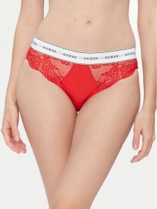 Guess Figi klasyczne O2BE08 KBBT0 Czerwony. Czerwone figi Guess, z aplikacjami, z syntetyku. Za 119,99 zł.