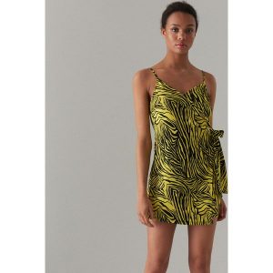 Kombinezon z motywem animal print - Zielony. Kombinezony marki Mohito. Za 119,99 zł.