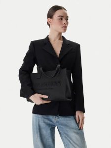 LOVE MOSCHINO Torebka JC4045PP1OLE0000 Czarny. Czarne torebki klasyczne LOVE MOSCHINO, bez wzorów, ze skóry, bez dodatków. Za 657,99 zł.