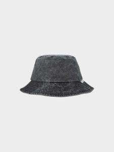 4F Kapelusz bucket hat damski - czarny S. Czarne kapelusze 4f, bez wzorów, z bawełny. W wyprzedaży za 39,99 zł.
