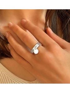 Les Petites Précieuses Srebrny pierścionek rozmiar: 50. Szare pierścionki Les Petites Précieuses, srebrne. Za 217,99 zł.