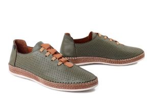 MANITU 850158-07 grun, półbuty damskie. Zielone półbuty Manitu, na lato, bez wzorów, ze skóry, bez obcasa, bez zapięcia. Za 254,92 zł.