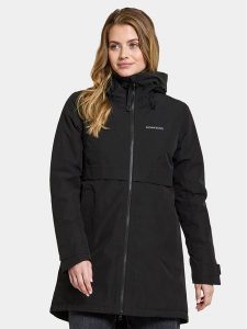Didriksons Parka Helle 504301 Czarny Regular Fit. Czarne kurtki Didriksons, bez wzorów, z syntetyku, bez kaptura. Za 939,99 zł.