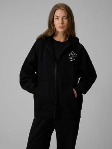 4F Bluza dresowa loose z kapturem damska - czarna S. Czarne bluzy 4f, s, bez wzorów, z dresówki, z kapturem. Za 199,99 zł.