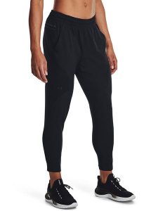 Under Armour Spodnie funkcyjne w kolorze czarnym rozmiar: XS. Czarne spodnie dresowe Under Armour, xs, bez wzorów. Za 244,95 zł.