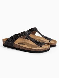 Sunbay Japonki "Camelia" w kolorze czarnym rozmiar: 41. Czarne klapki Sunbay, bez wzorów, z otwartym noskiem, bez obcasa. Za 162,49 zł.