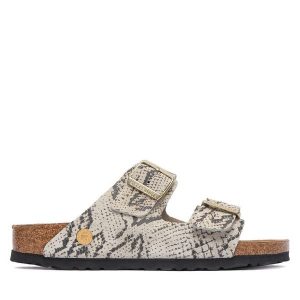 Klapki Birkenstock. Brązowe klapki Birkenstock, bez wzorów, bez obcasa. Za 475,99 zł.