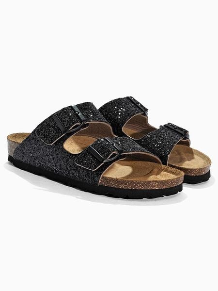 BACKSUN Klapki "Bali" w kolorze czarnym rozmiar: 37. Czarne klapki Backsun, bez wzorów, z materiału, z otwartym noskiem, bez obcasa. Za 96,14 zł.