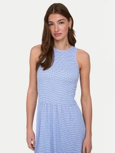 ONLY Sukienka letnia Celle 15369284 Niebieski Regular Fit. Niebieskie kombinezony ONLY, na lato, l, bez wzorów, z syntetyku, bez kołnierzyka, bez ramiączek. Za 149,99 zł.