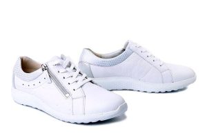 WALDLAUFER 634002317663 weiss silber, półbuty damskie. Białe półbuty Waldlaufer, bez wzorów, bez obcasa, bez zapięcia. Za 497,17 zł.