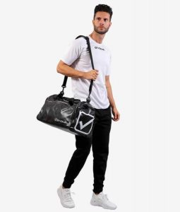 Torba sportowa Givova Trend czarna. Czarne torby podróżne i sportowe Givova, bez wzorów, z materiału, na ramię. Za 164,99 zł.
