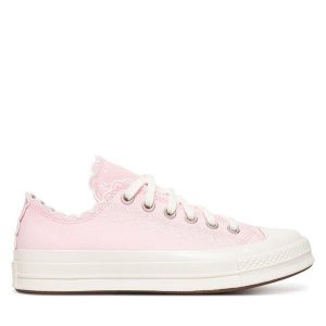 Trampki Converse. Czerwone trampki Converse, bez wzorów, bez zapięcia. Za 279,99 zł.