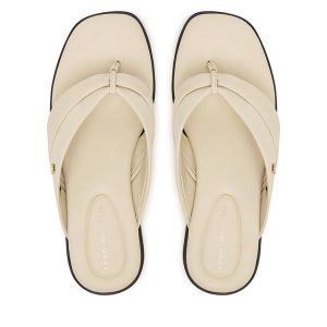 Japonki Tommy Hilfiger. Klapki TOMMY HILFIGER, bez wzorów, bez obcasa. Za 359,99 zł.