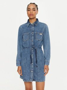 Calvin Klein Jeans Sukienka jeansowa J20J223981 Niebieski Regular Fit. Niebieskie kombinezony Calvin Klein Jeans, m, bez wzorów, z bawełny, bez kołnierzyka, bez ramiączek. Za 309,99 zł.