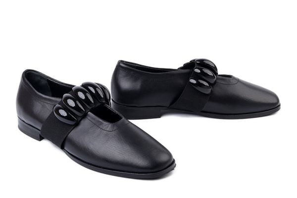 BOCCATO 728.826 Siyah Deri T Syh czarny, półbuty damskie. Czarne półbuty Boccato, bez wzorów, ze skóry, bez obcasa, na obcasie, bez zapięcia. Za 349,90 zł.