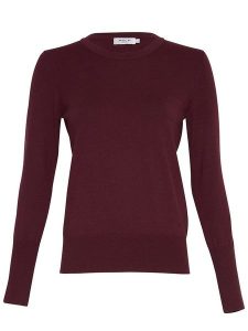 MOSS COPENHAGEN Sweter w kolorze bordowym rozmiar: XS/S. Czerwone swetry oversize Moss Copenhagen, s, bez wzorów, z wiskozy, bez ramiączek. Za 88,02 zł.
