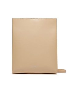 Calvin Klein Torebka K60K612649 Beżowy. Brązowe listonoszki Calvin Klein, bez wzorów, ze skóry, bez dodatków. Za 649,99 zł.