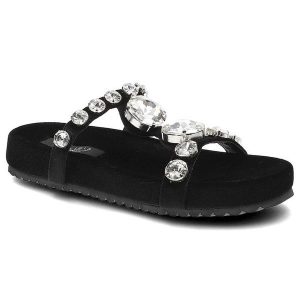Klapki damskie Scaviola, z materiału tekstylnego z paskiem zdobionym cyrkoniami wsuwaną konstrukcją materiałową wkładką wnętrzem ze skóry ekologiczne. Czarne klapki Sca'viola, z aplikacjami, z materiału, bez obcasa. Za 329,00 zł.