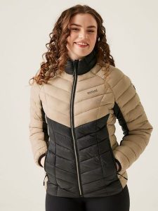 Regatta Kurtka pikowana "Dalent" w kolorze beżowo-brązowym rozmiar: 38. Brązowe kurtki Regatta, bez wzorów, bez kaptura. Za 167,28 zł.